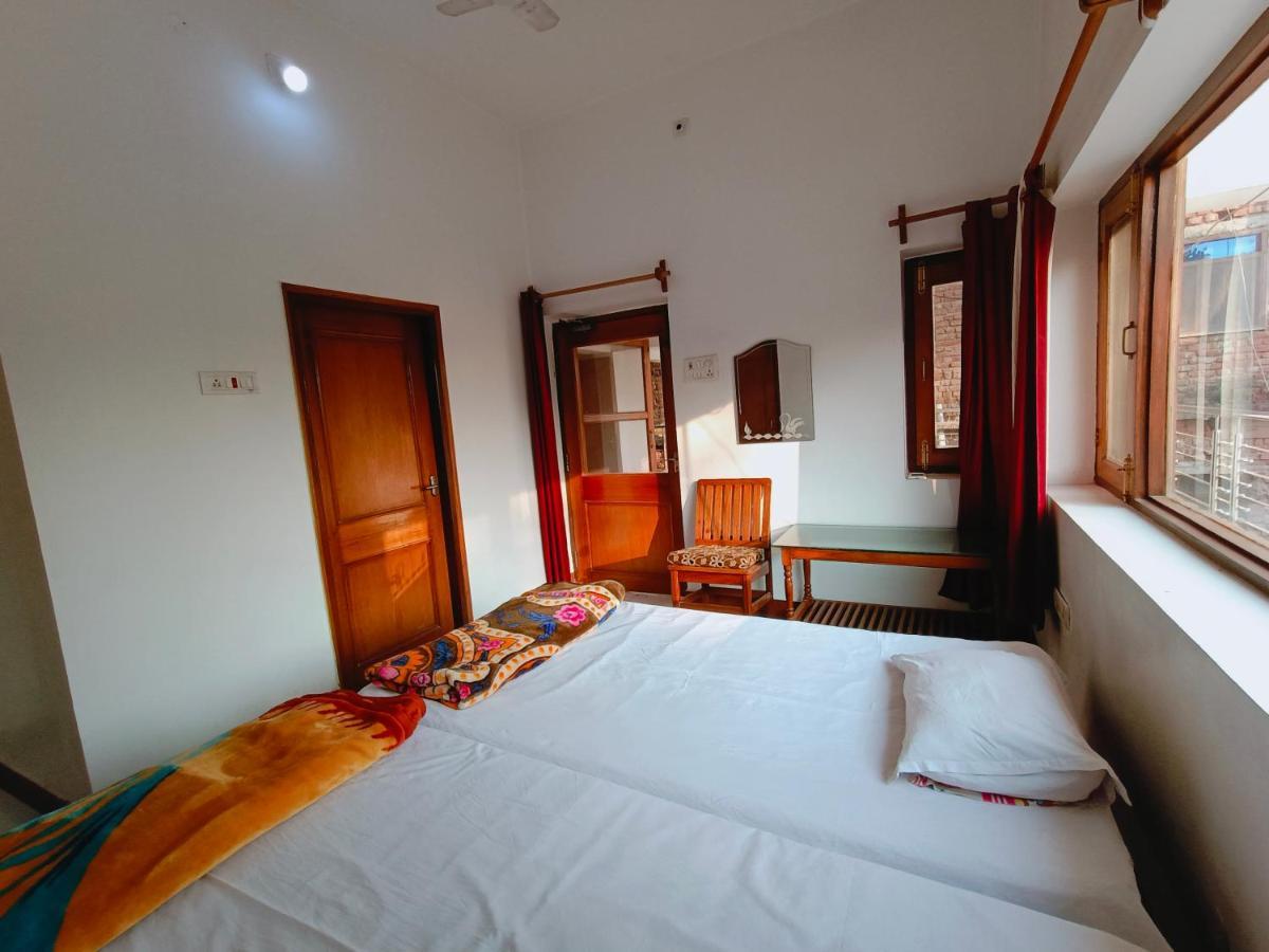 The Gupta Guest House Bodh Gaya Εξωτερικό φωτογραφία